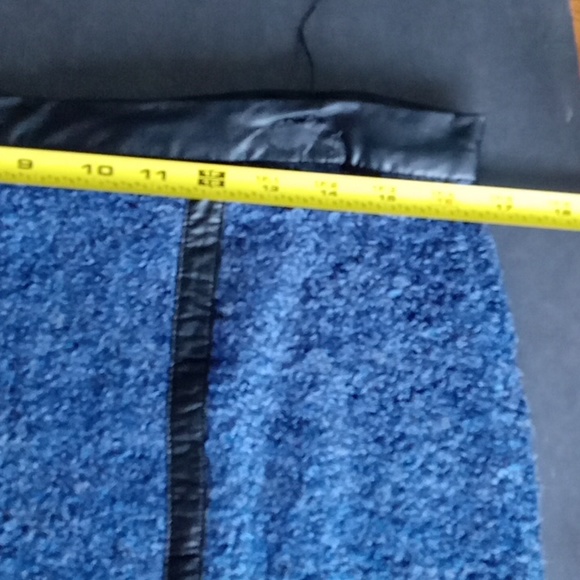 Skirt Jacket set - Picture 12 of 14